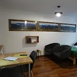 Tatrzanska Dolina Apartment *